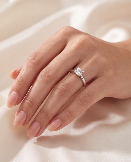 Anillo Vélisse Diamante 0,60ct F-VS IGI Oro Blanco 18K - Imagen 2