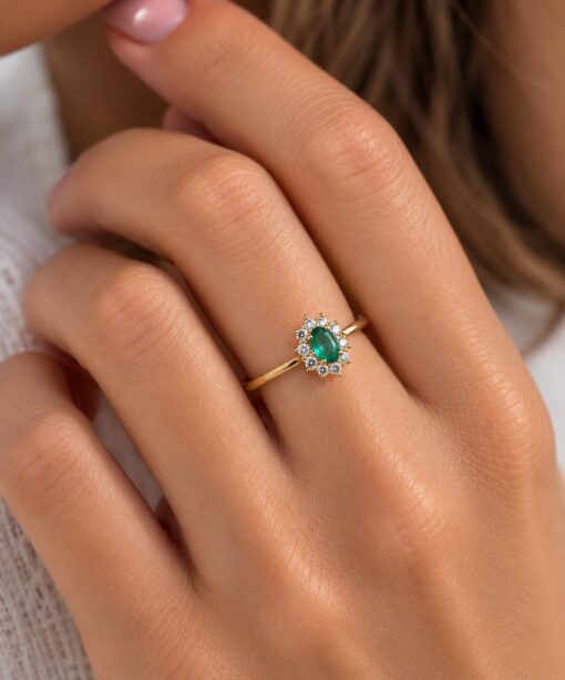 Anillo Rosetón Diamantes 0,18ct Esmeralda Oro 18K - Imagen 3