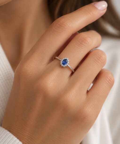 Anillo Rosetón Diamantes 0,18ct Zafiro Oro Blanco 18K - Imagen 3