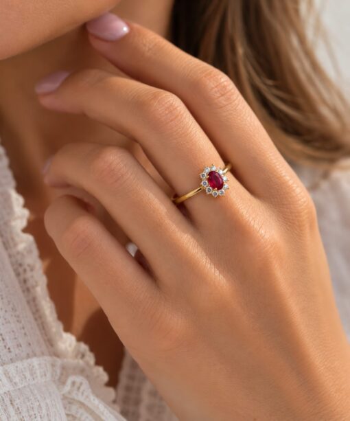 Anillo Rosetón Diamantes 0,18ct Rubí Oro 18K - Imagen 2